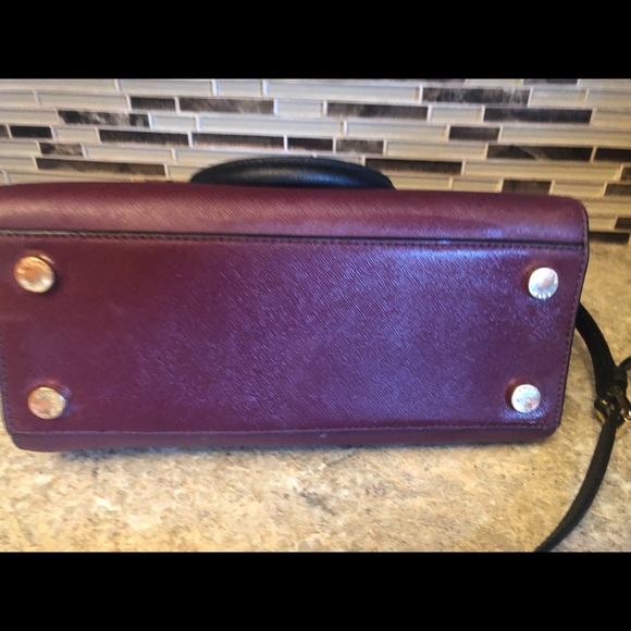 Michael Kors purse - Authentic - Picture 8 of 8